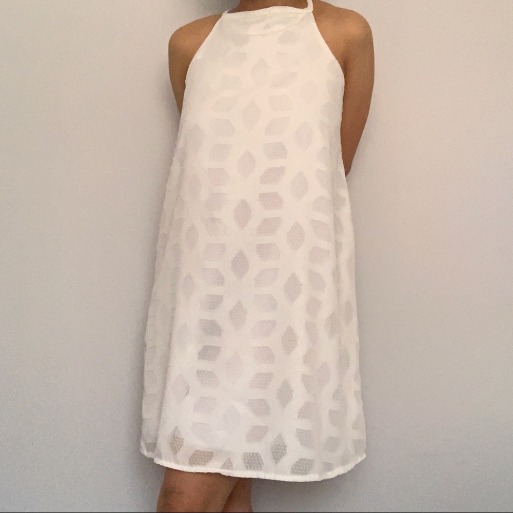 Summer Beach Tropical Geometric Sleeveless Halter Neck Tent Dress in White (S-M)